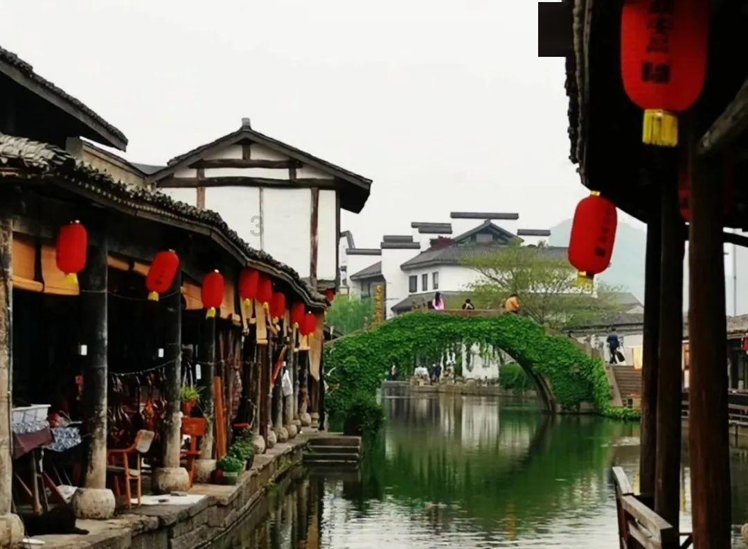 为什么你总是喜欢主动亲吻男朋友 你不爱他但就是控制不住？游戏画面